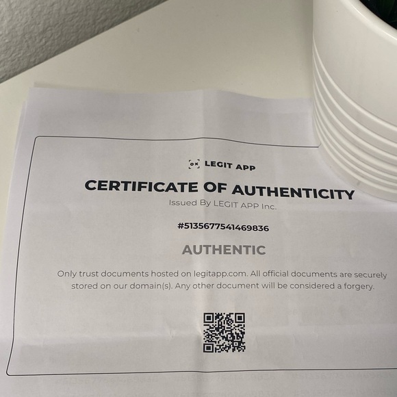 GUCCI Queen Margaret Broadway Bee Pearl Studs Bag COA - Picture 13 of 17